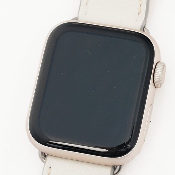 Apple Watch SE with Hermes Blanc Leather Single Tour Band - Picture 3 of 7